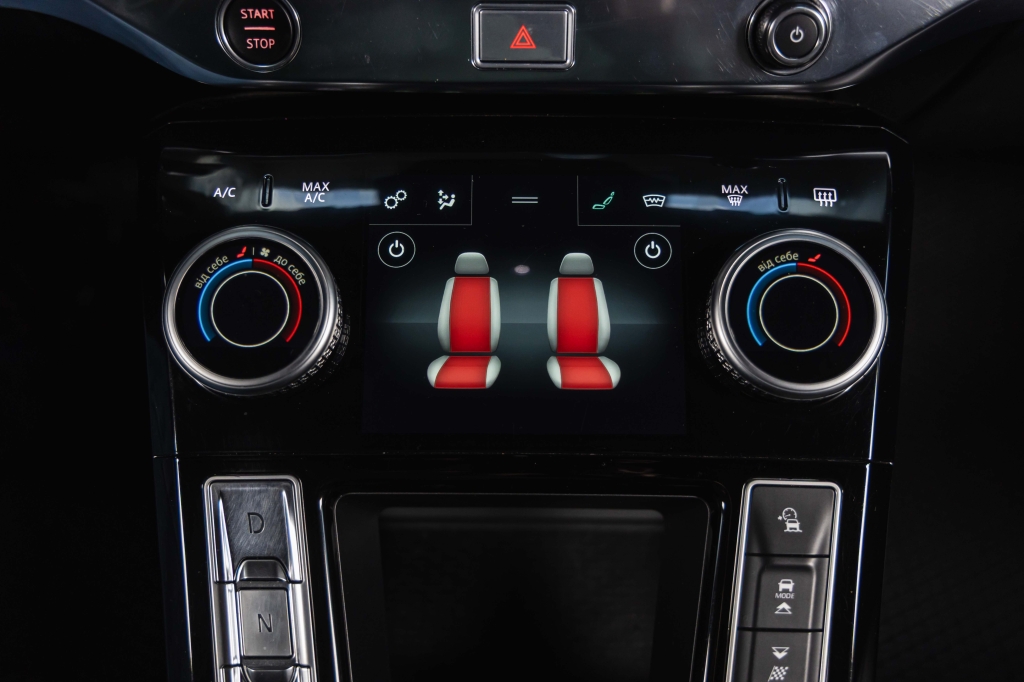 Jaguar I-Pace 2019 фото Jaguar I-Pace 2019 фото 28
