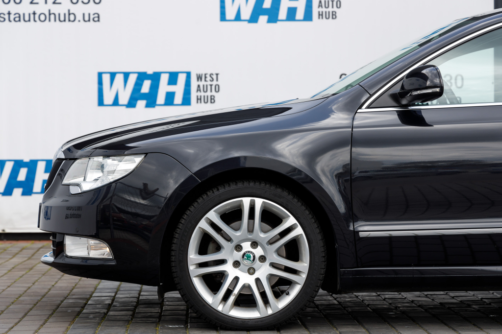 Skoda Superb Green Line 2013 photo 6
