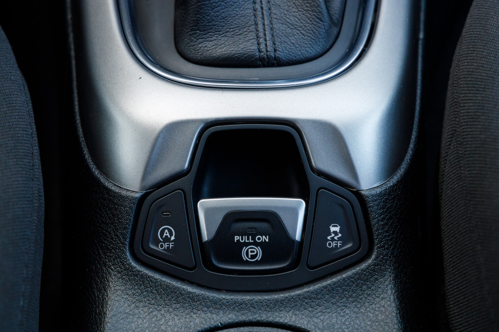 Jeep Compass 2018 фото 3