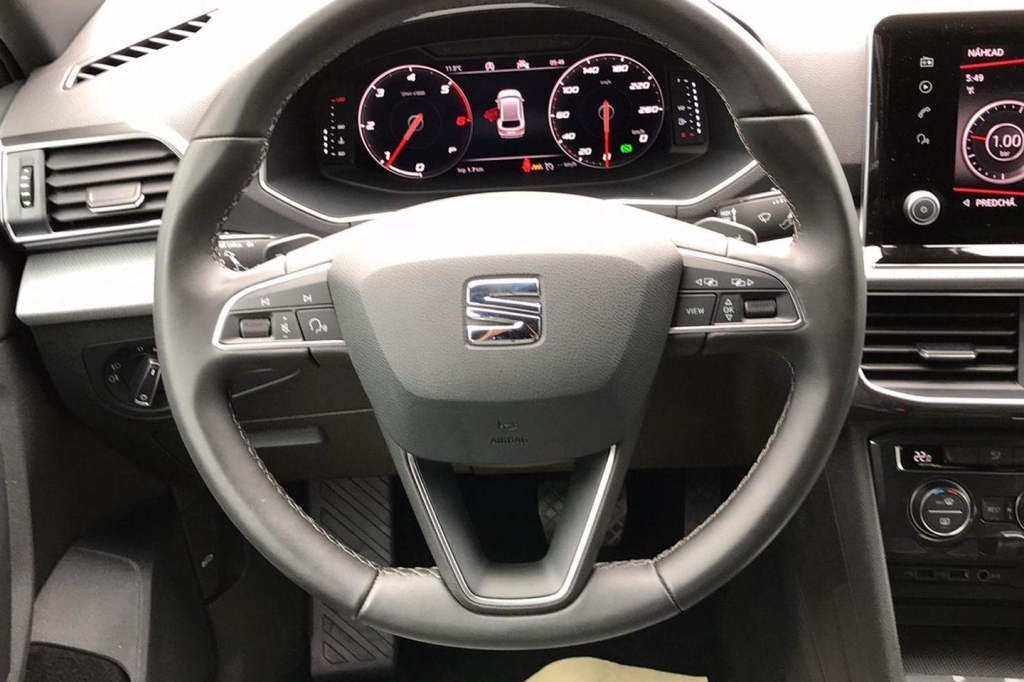 SEAT Tarraco 2019 photo 3