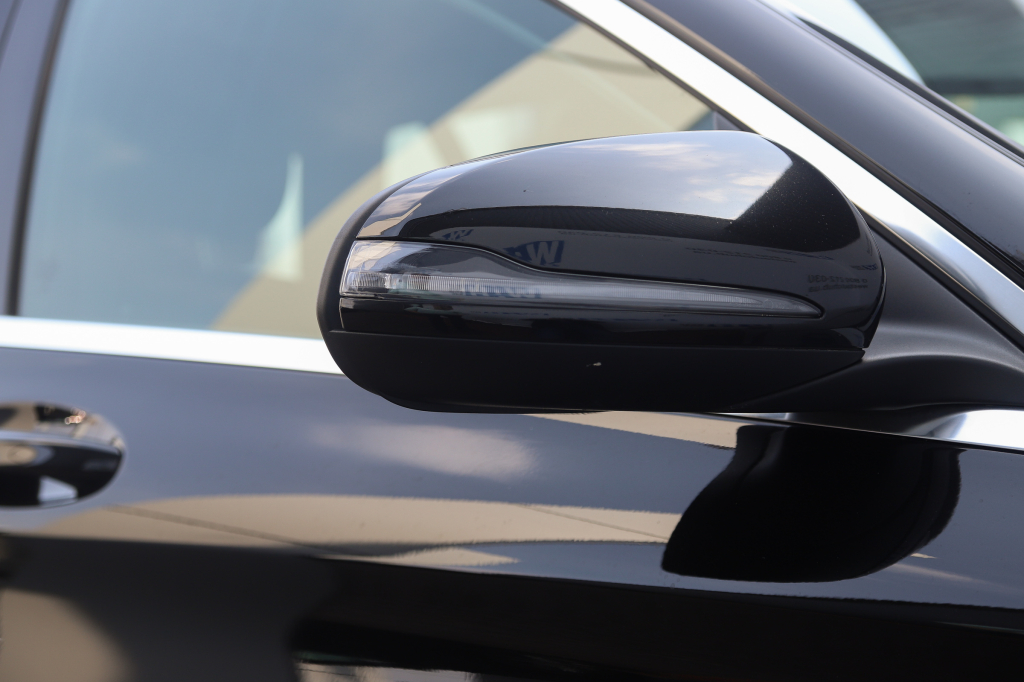 Mercedes-Benz C 200 Avantgarde 2016 photo 27