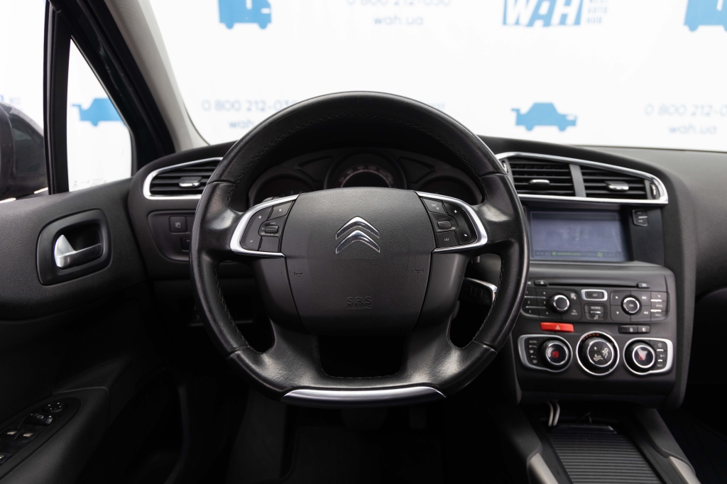 Citroen C4 2015 photo Citroen C4 2015 photo 18
