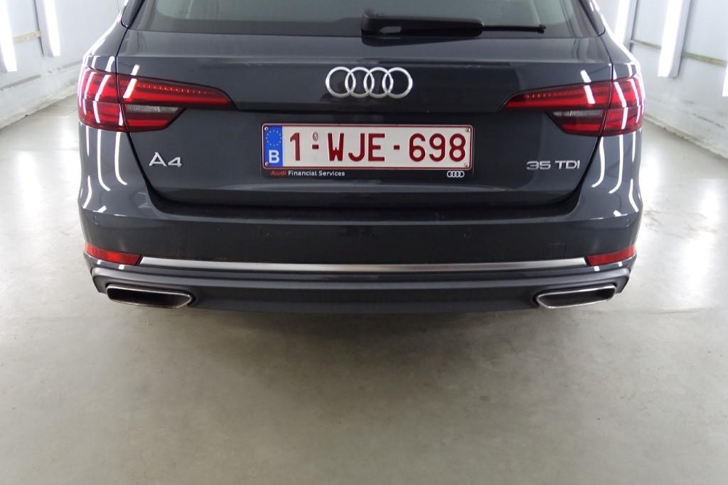 Audi A4 Avant 2019 фото 48