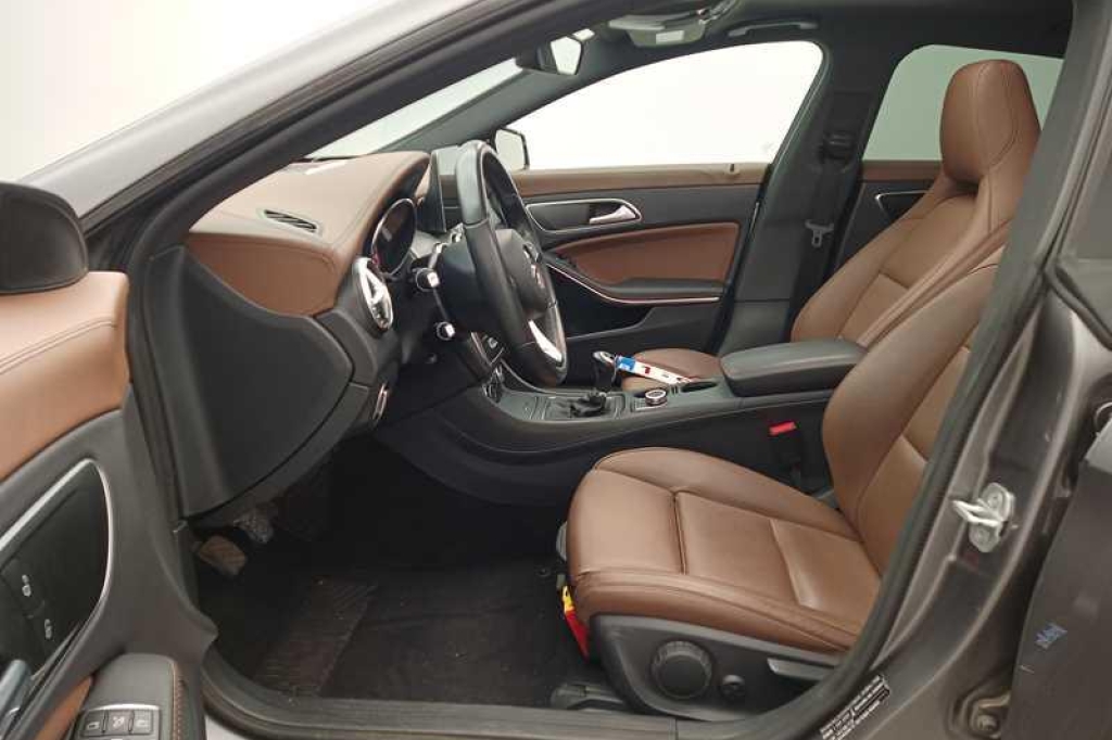 Mercedes-Benz CLA-Klasse 2017 photo 5