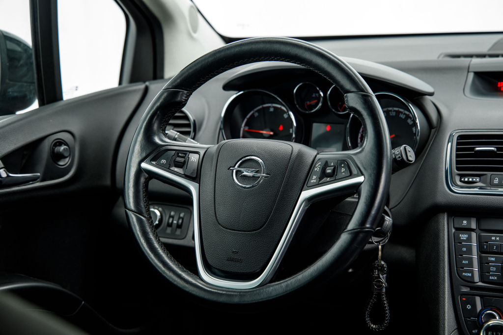 Opel Meriva 2011 фото 17