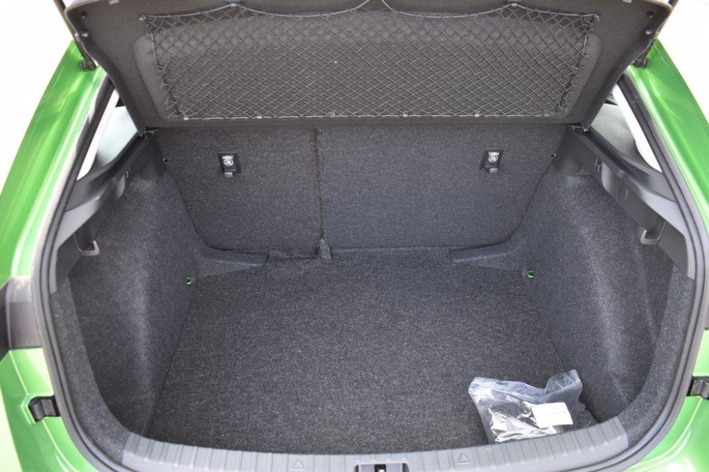 Skoda Scala 2020 фото 3