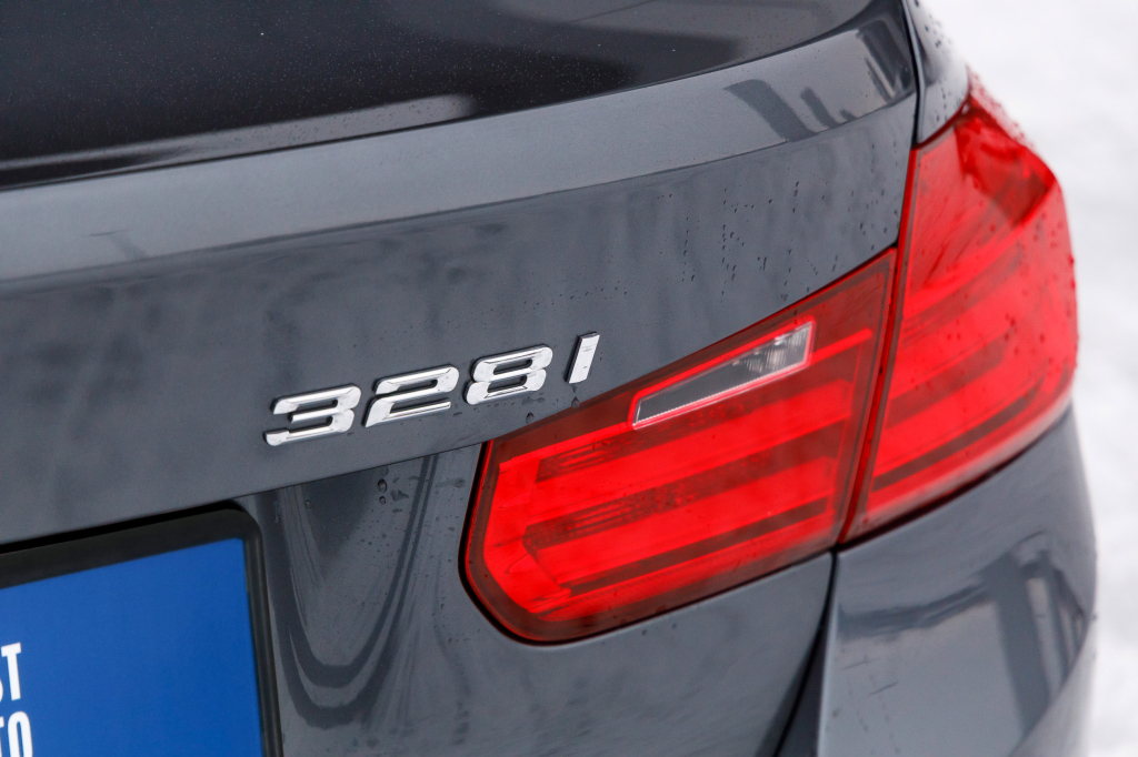 BMW 328 xDrive 2014 фото 6