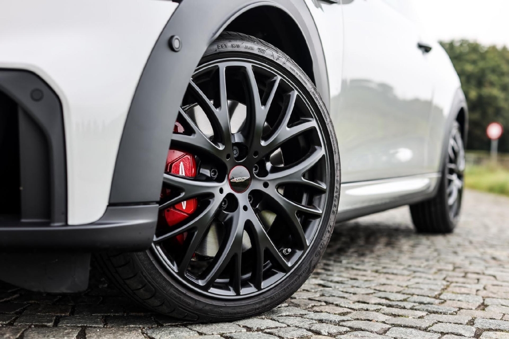 MINI John Cooper Works 2021 photo 9