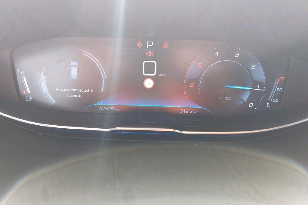 Peugeot 3008 2020 photo 4