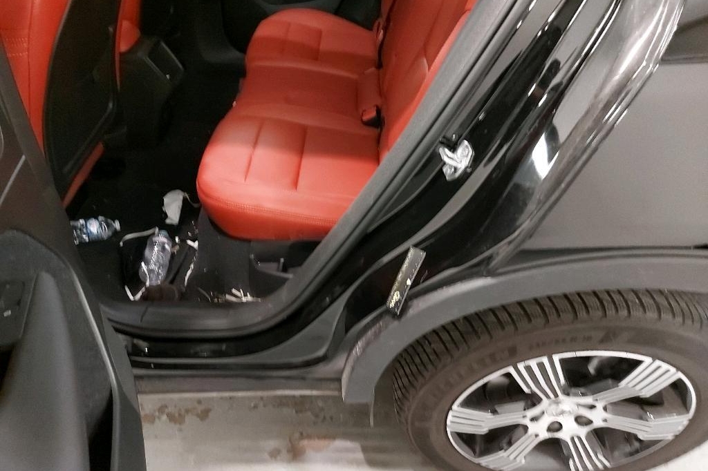 Volvo XC40 2020 фото 23