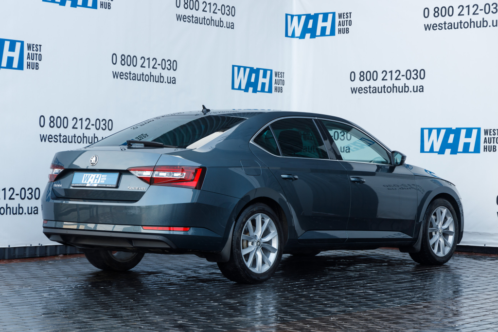 Skoda Superb Ambition 2016 фото 24