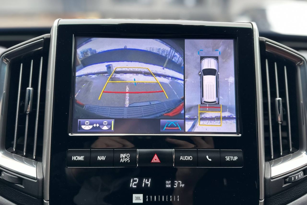 Toyota Land Cruiser 200 GUARD B6 2017 photo 21