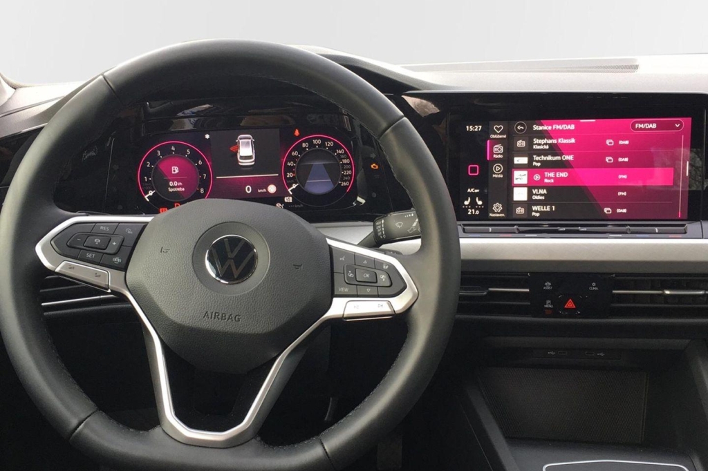 Volkswagen Golf Variant 2021 photo 2