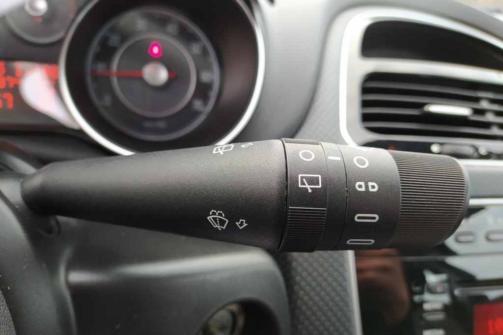 Fiat Punto фото 10