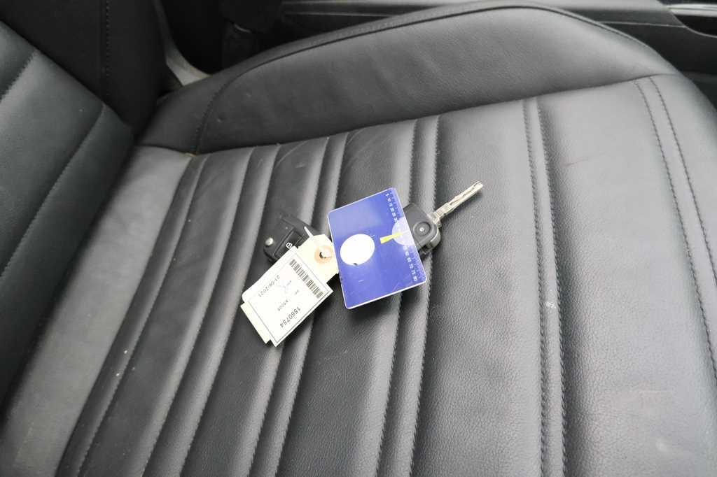 Volkswagen Touran 2017 фото 103