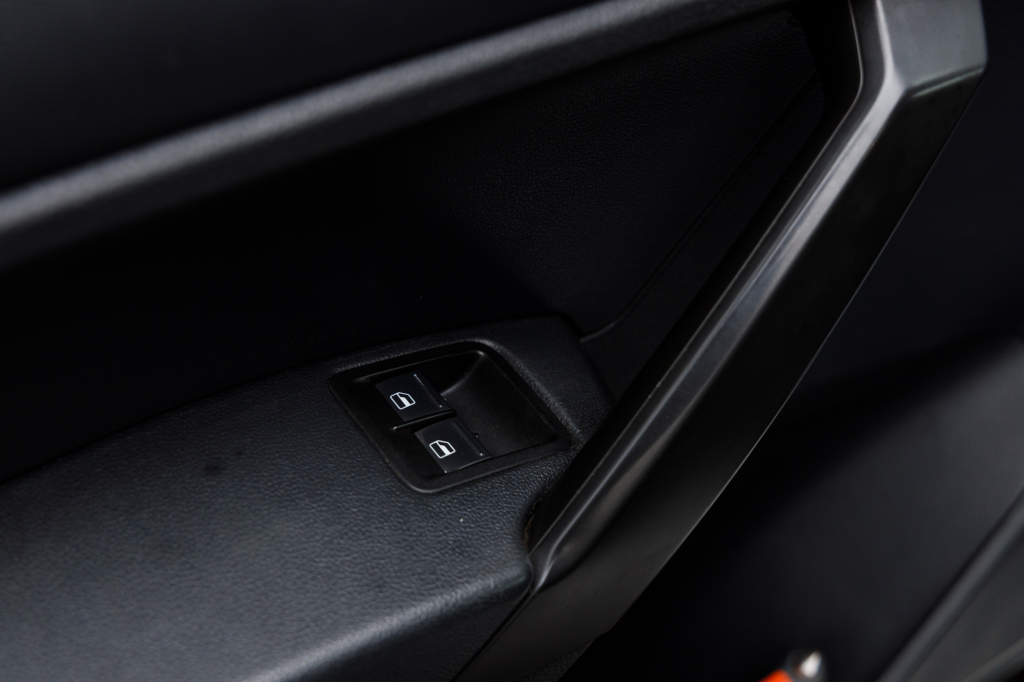 Volkswagen Caddy photo 14