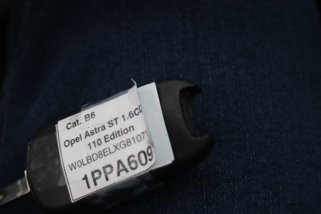 Opel Astra Sports Tourer 2016 photo 35