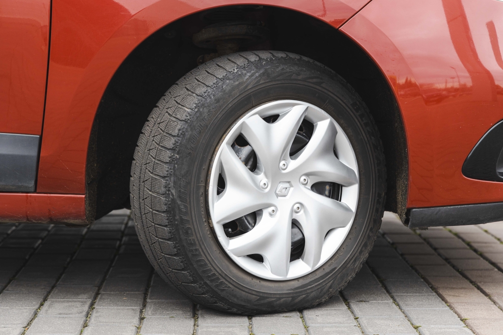 Renault Scenic 2013 фото 11