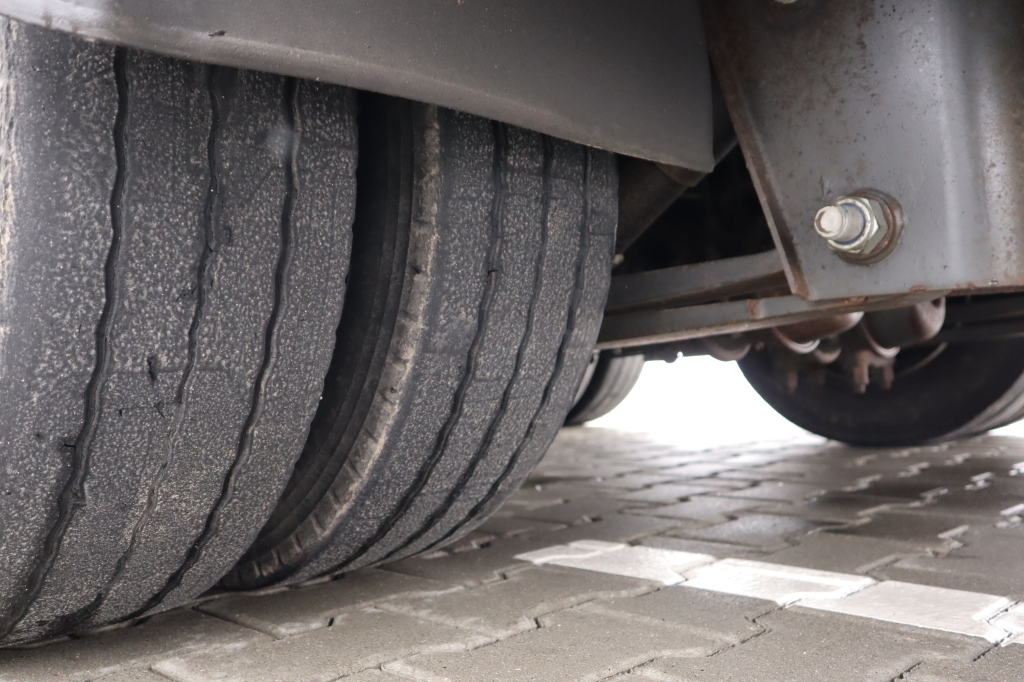 Samro SB 1997 photo 11