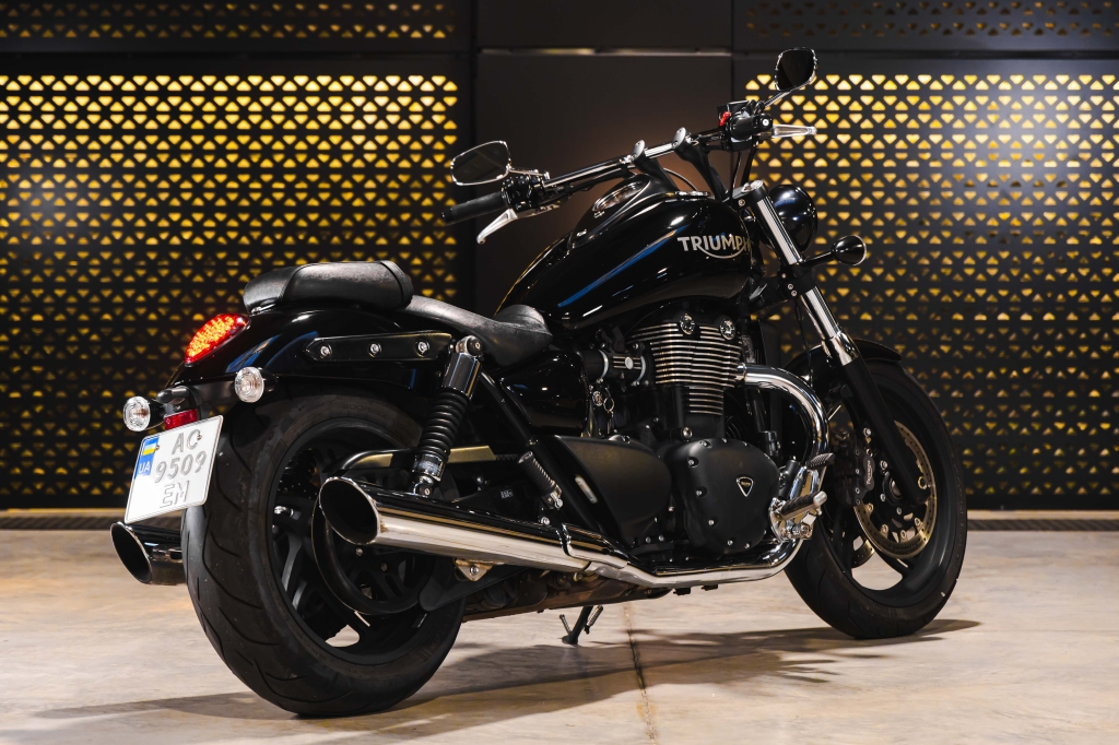 Triumph Thunderbird 1700 2016 фото 4