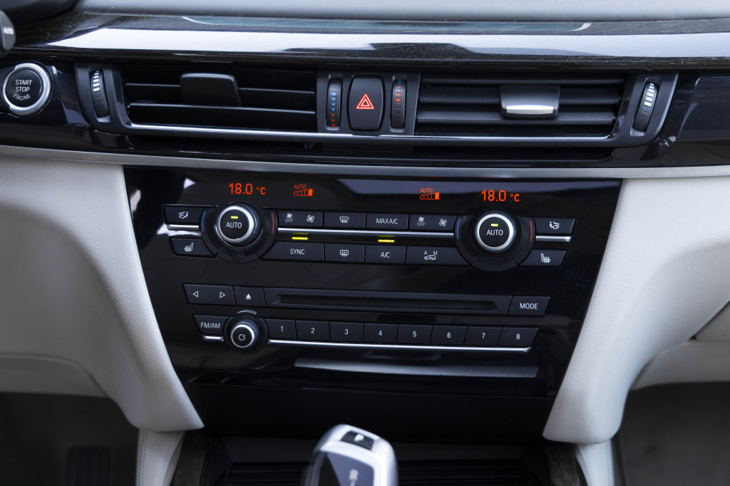 BMW X5 2014 фото 31