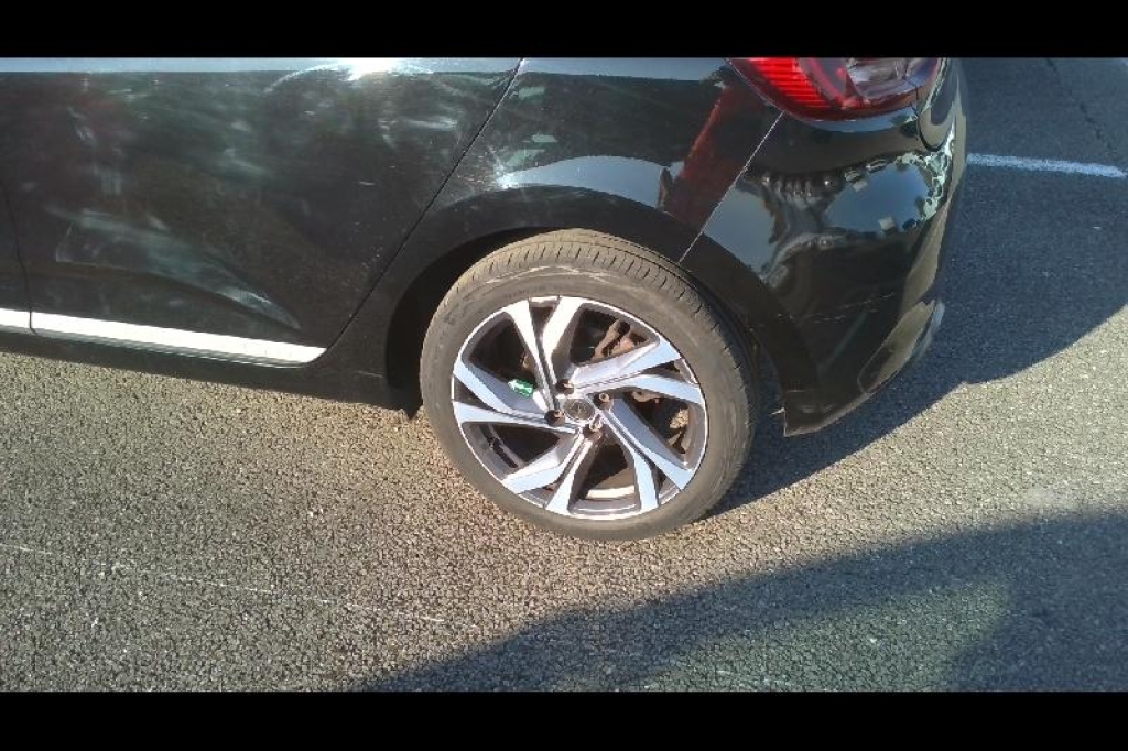 Renault Clio 2019 фото 12