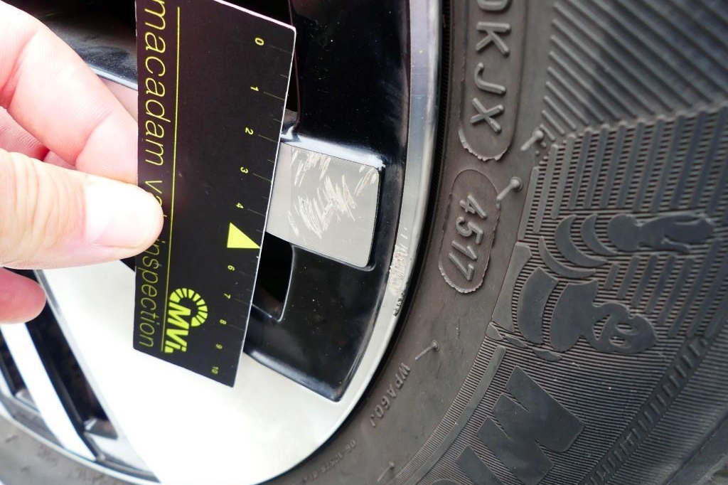 Volkswagen e-Golf 2018 фото 12