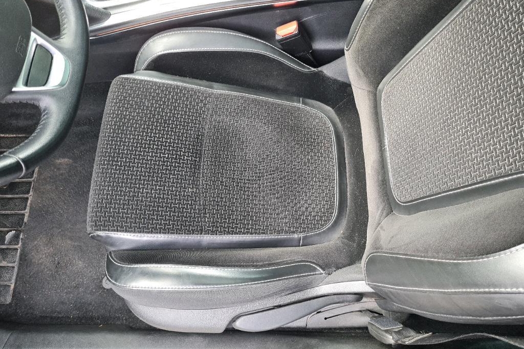 Renault Megane Grandtour 2017 photo 11