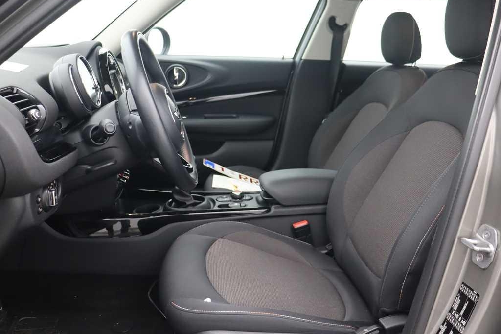 MINI One Clubman 2017 photo 1