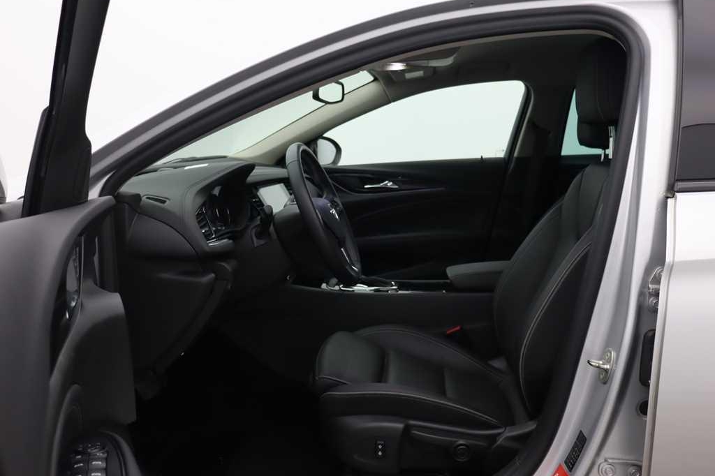 Opel Insignia Grand Sport 2018 photo 2