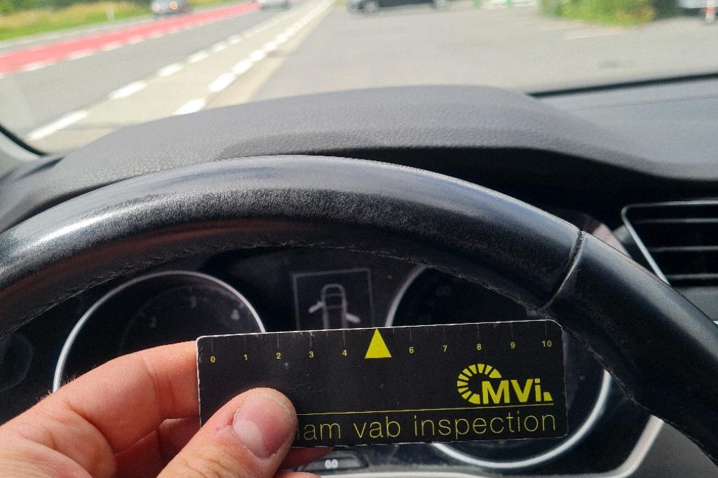 Volkswagen Touran 2016 фото 17