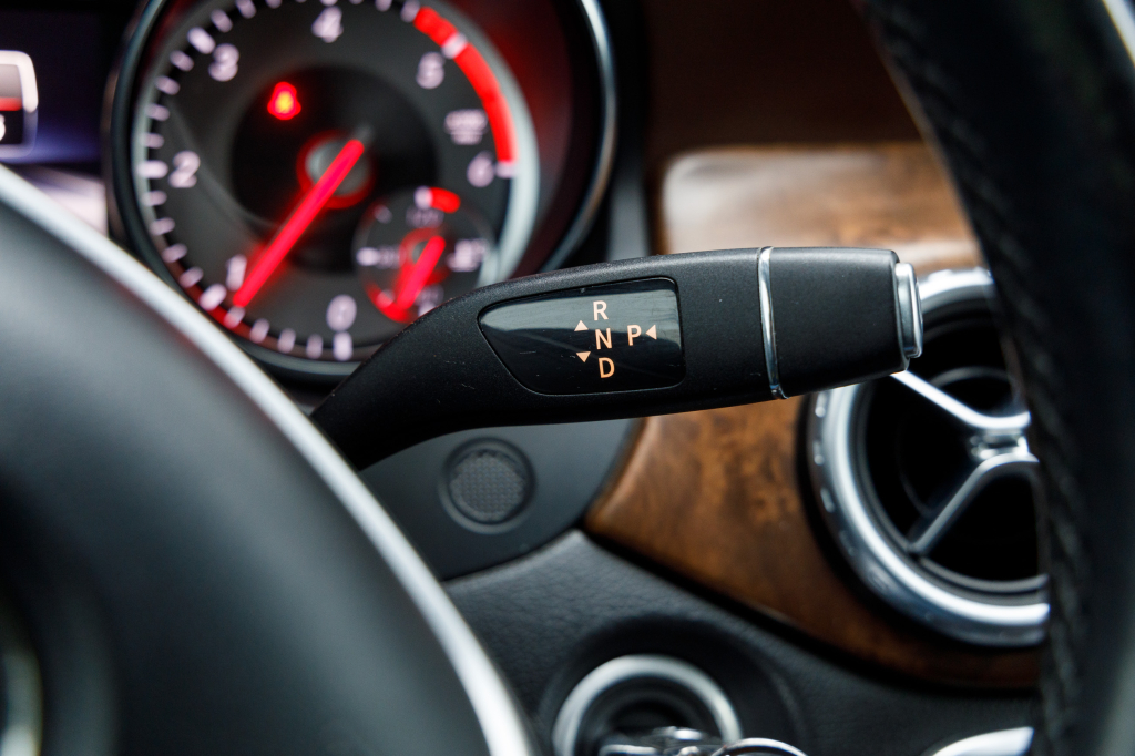 Mercedes-Benz GLA 220 4MATIC photo 11