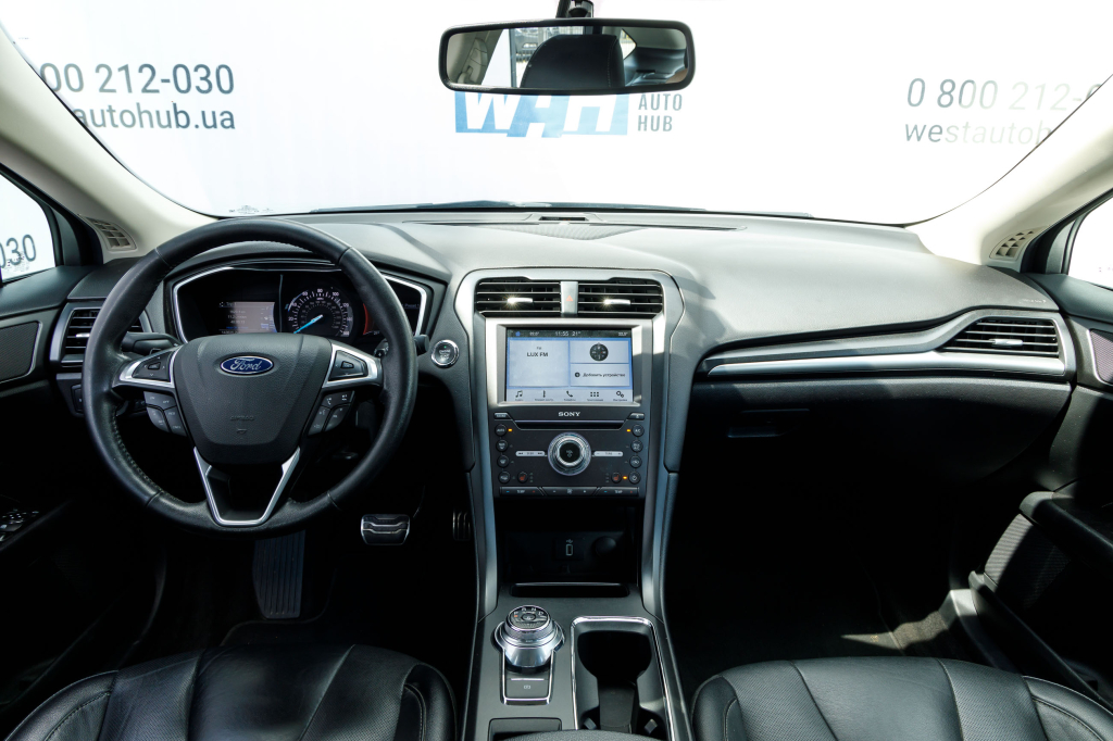 Ford Fusion Titanium 2016 фото 16