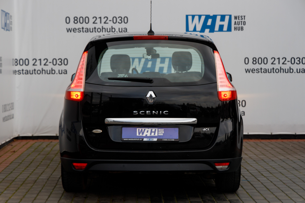 Renault Grand Scenic photo 4