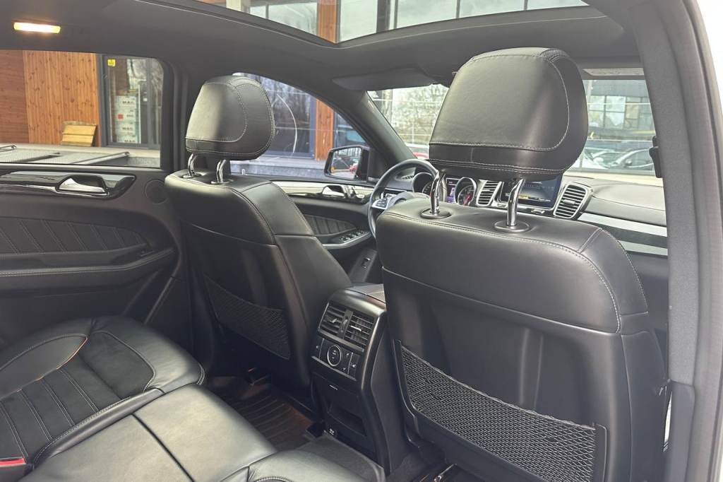 Mercedes-Benz GLE 43 AMG 2018 photo 13