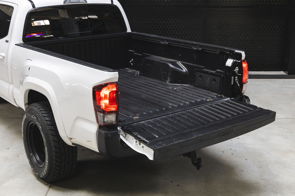 Toyota Tacoma 2018 photo 12