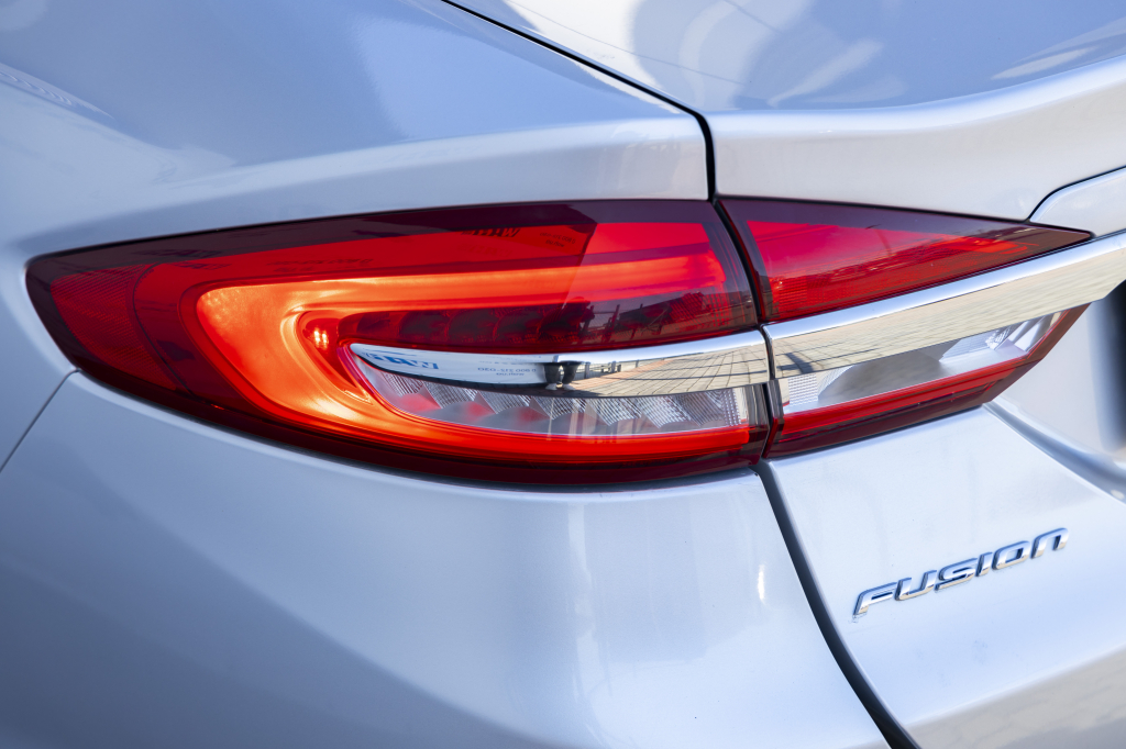 Ford Fusion 2017 фото 13