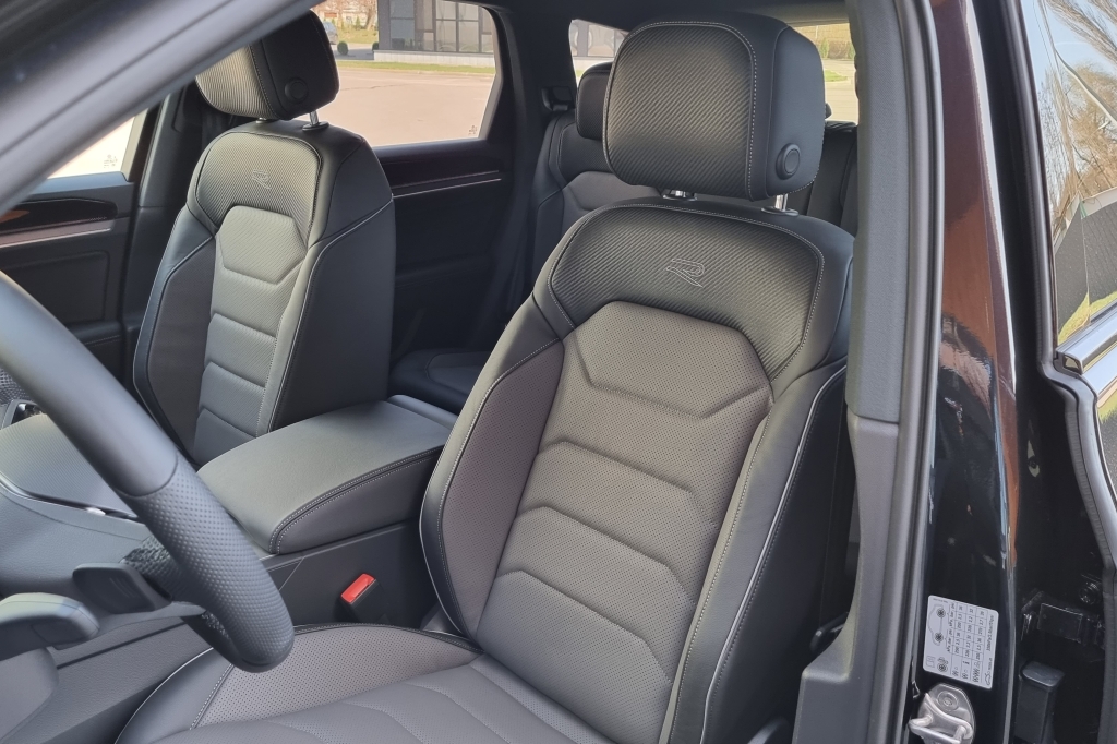 Volkswagen Touareg PLATINUM 2021 photo 13