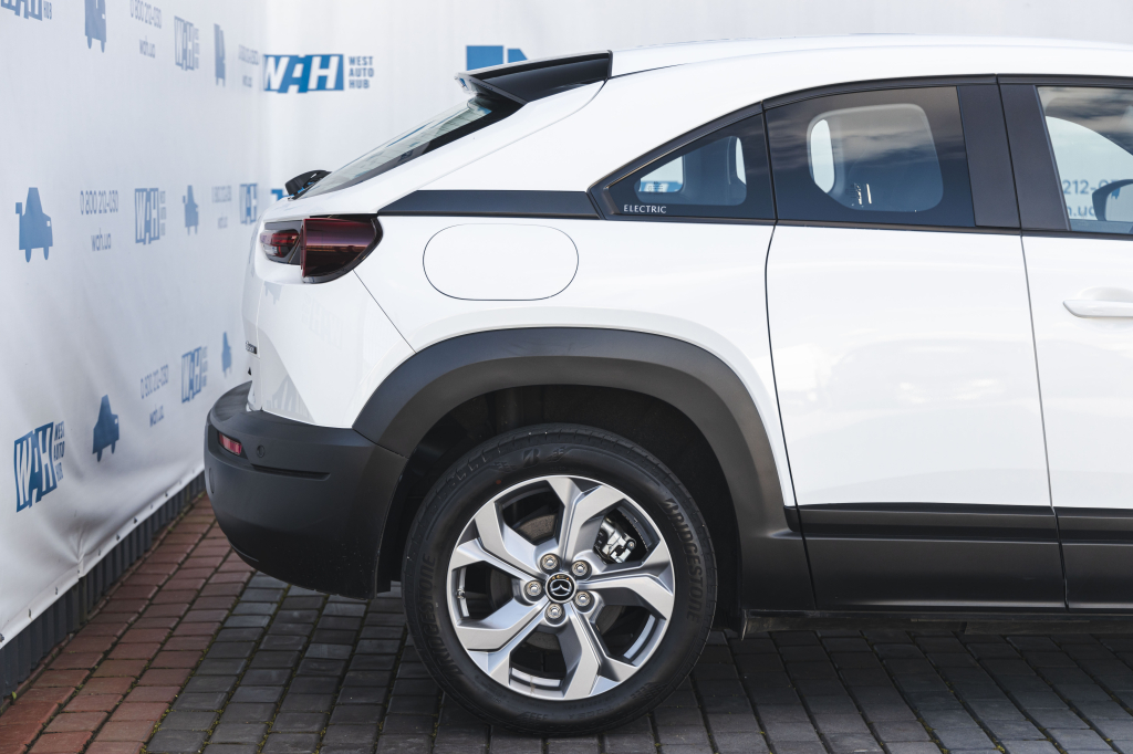 Mazda MX-30 Elecrtic 2021 фото 7