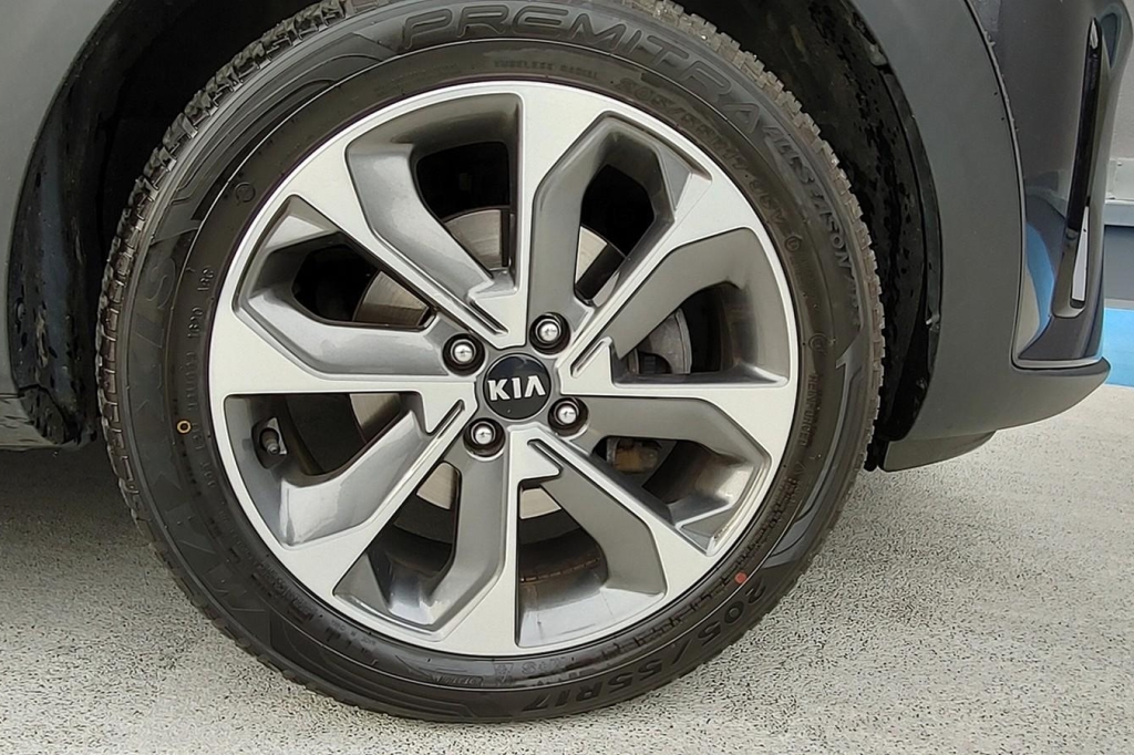 Kia Stonic 2020 фото 7