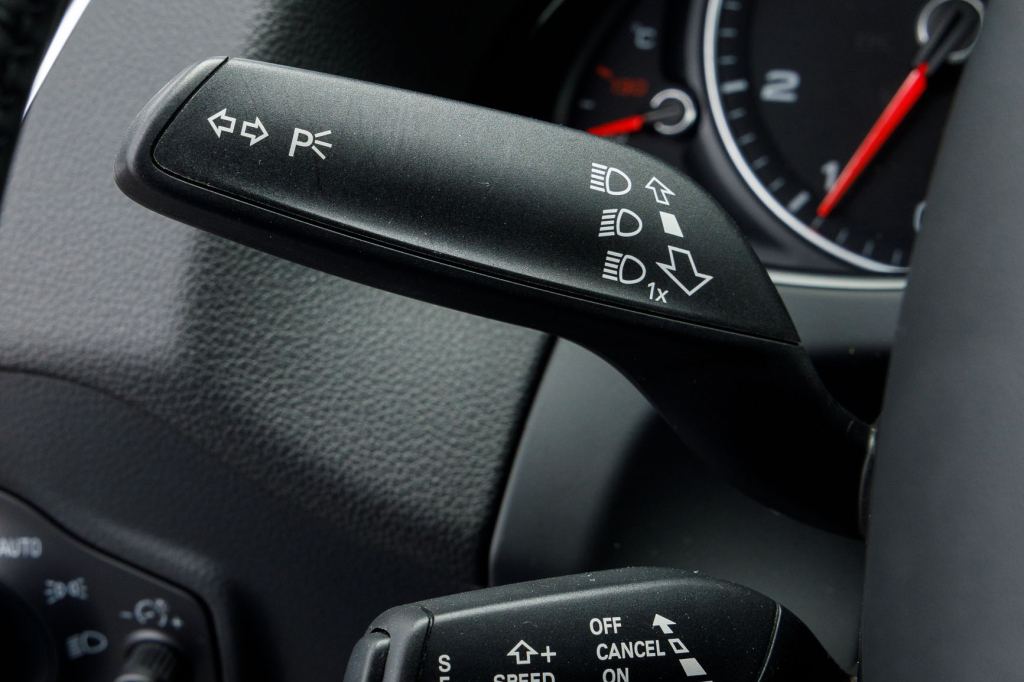 Audi Q5 Premium Plus 2016 фото 11