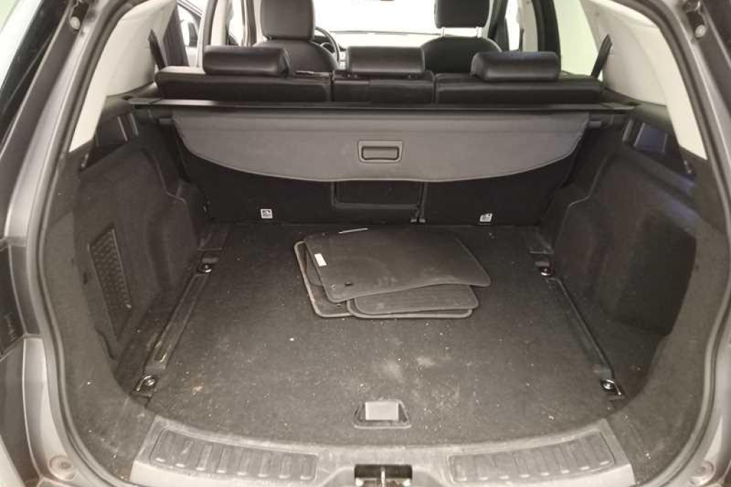 Land Rover Discovery 2016 фото 33