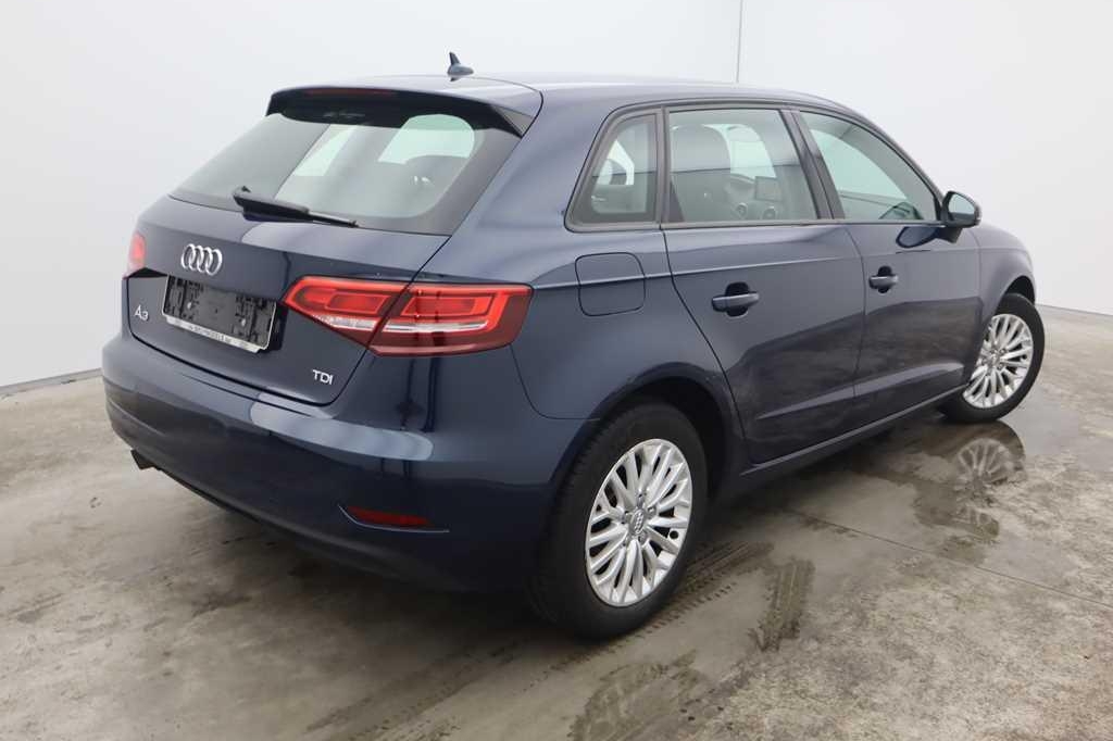 Audi A3 Sportback 2017 фото 4