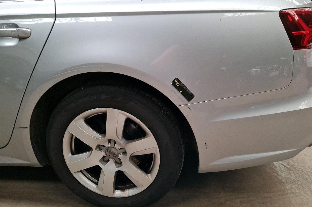 Audi A6 Avant 2017 фото 9