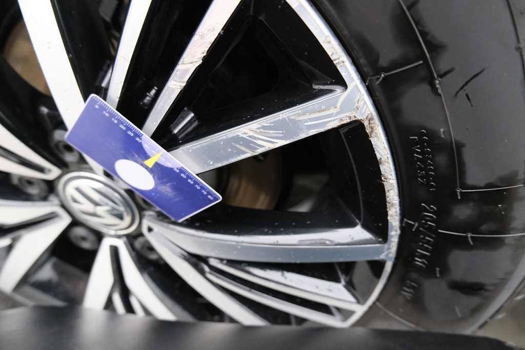 Volkswagen Golf Sportsvan 2017 photo 76