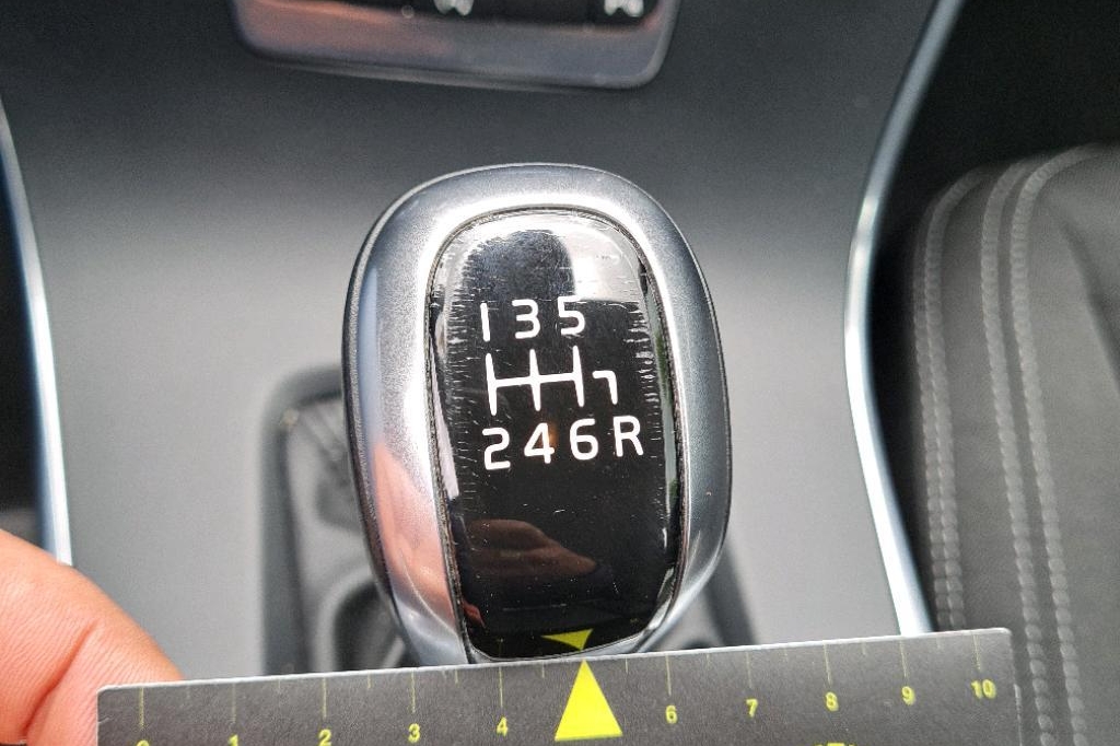 Volvo V60 2016 photo 15