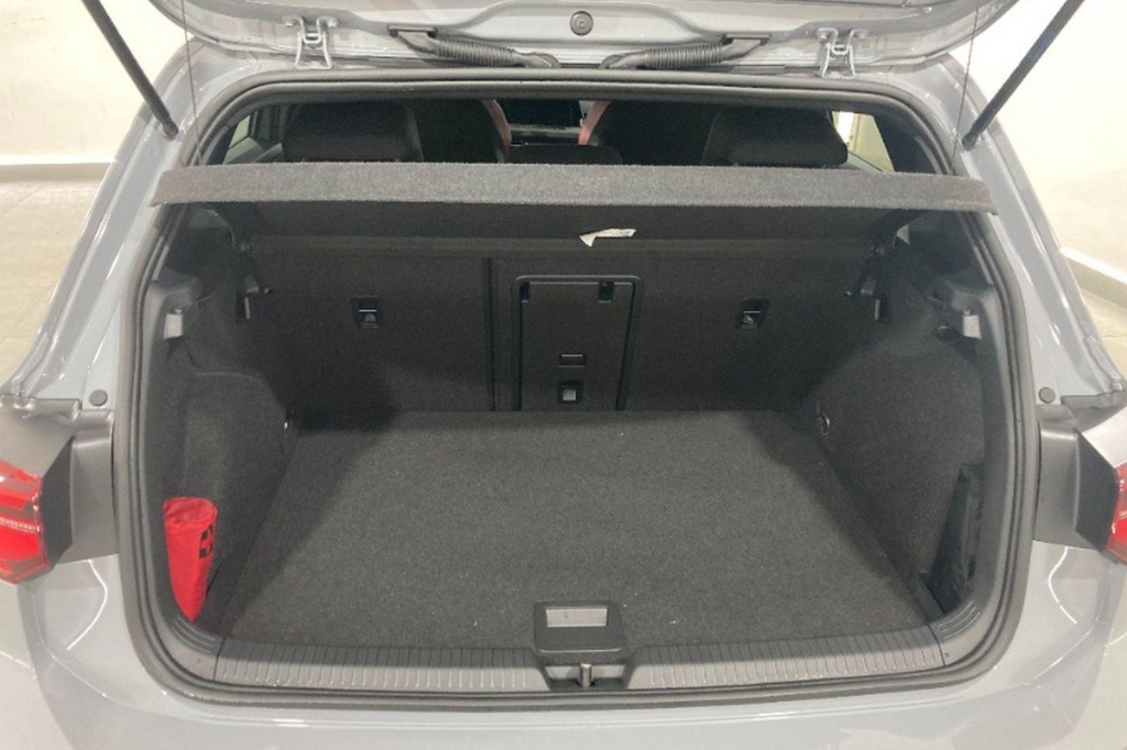 Volkswagen Golf GTI 2021 photo 4