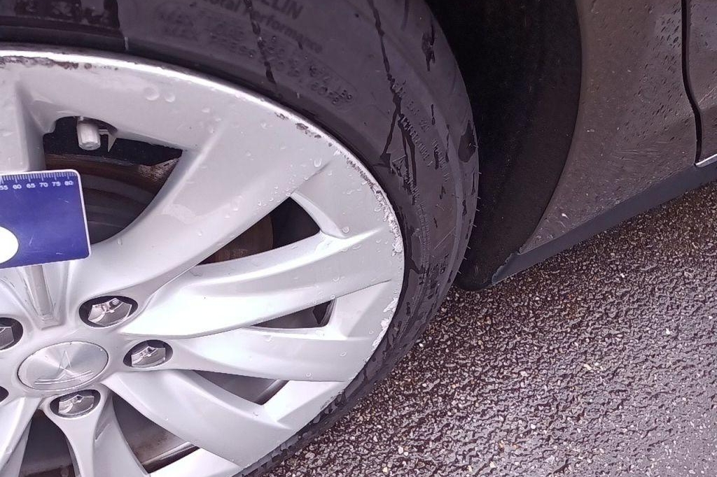 Tesla Model S 2016 photo 23