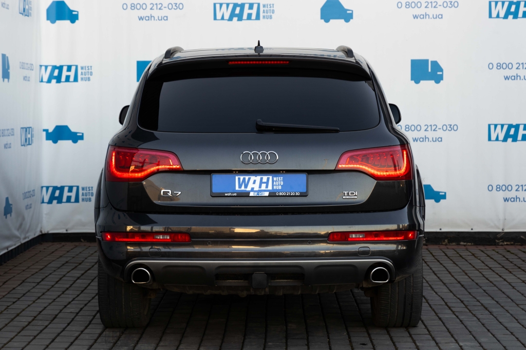 Audi Q7 Premium Plus 2015 фото Audi Q7 Premium Plus 2015 фото 9