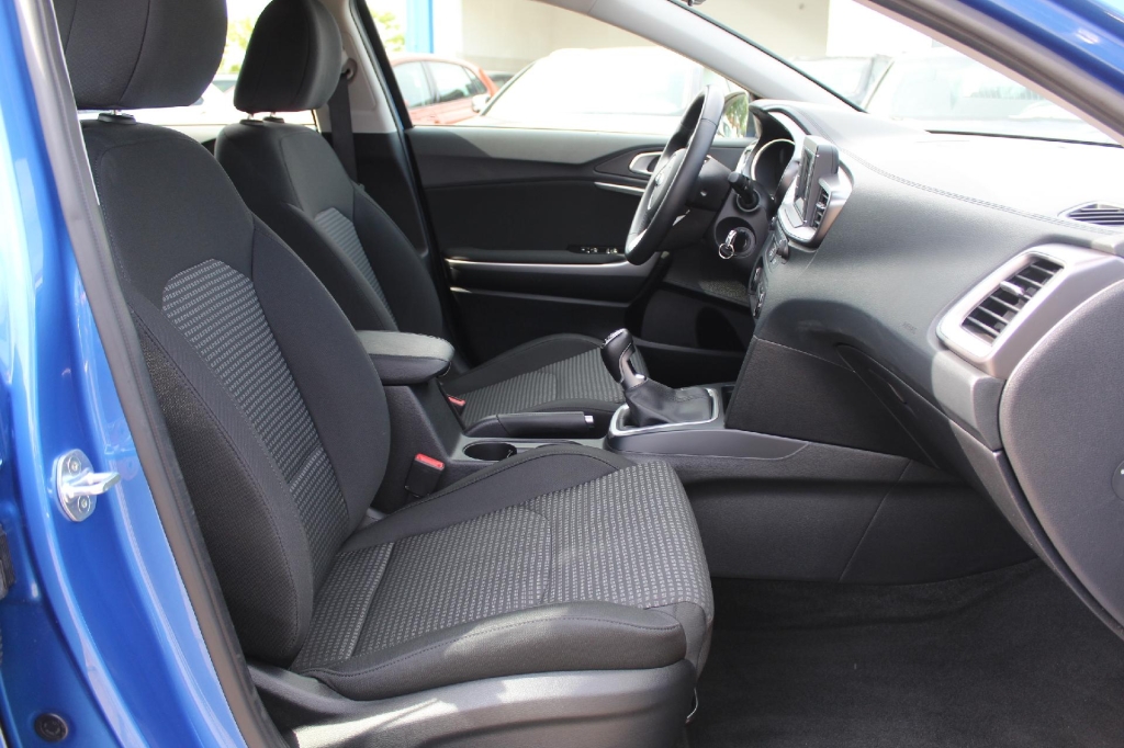 Kia Ceed 2019 photo 2